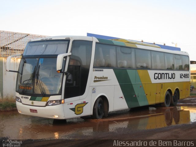 Empresa Gontijo de Transportes 12480 na cidade de Picos, Piauí, Brasil, por Alessandro de Bem Barros. Número da foto: #1474381.