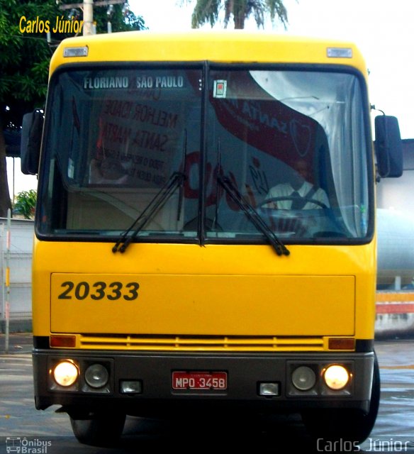 Viação Itapemirim 20333 na cidade de Goiânia, Goiás, Brasil, por Carlos Júnior. ID da foto: 1478544.