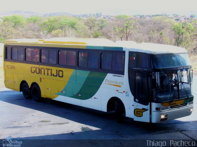 Empresa Gontijo de Transportes 15285 na cidade de Montes Claros, Minas Gerais, Brasil, por Thiago  Pacheco. ID da foto: 1445666.