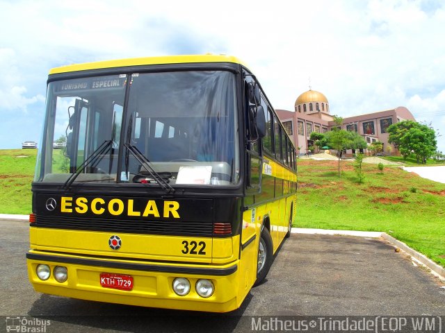 Escolares 322 na cidade de Trindade, Goiás, Brasil, por Vicente Pinto Moreira. ID da foto: 1479815.