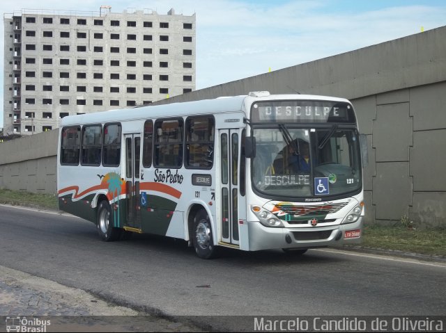 Viação São Pedro da Aldeia 121 na cidade de Itaboraí, Rio de Janeiro, Brasil, por Marcelo Candido de Oliveira. Número da foto: #1482220.
