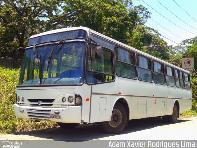 Ônibus Particulares 3018 na cidade de Cubatão, São Paulo, Brasil, por Adam Xavier Rodrigues Lima. Número da foto: #1481343.