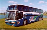 Trans Isaak Turismo 9506 na cidade de São José dos Pinhais, Paraná, Brasil, por Reinaldo Penha. Número da foto: #:id.