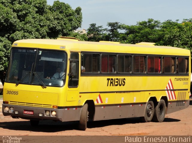 Viação Itapemirim 30055 na cidade de Paraíso do Tocantins, Tocantins, Brasil, por Paulo Ernesto. Número da foto: #1486410.