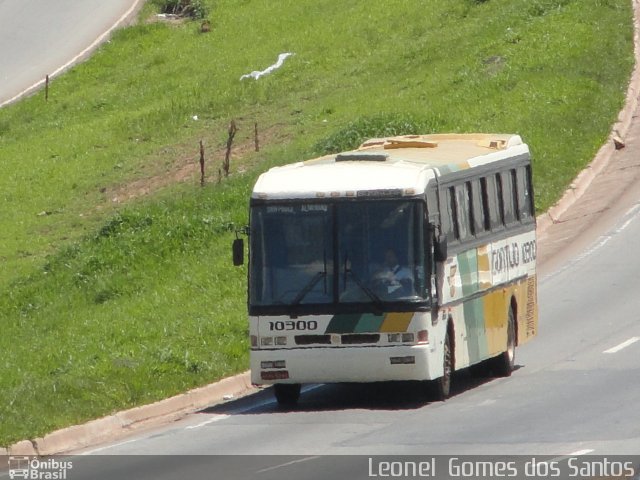 Empresa Gontijo de Transportes 10300 na cidade de Belo Horizonte, Minas Gerais, Brasil, por Leonel  Gomes dos Santos. ID da foto: 1490403.