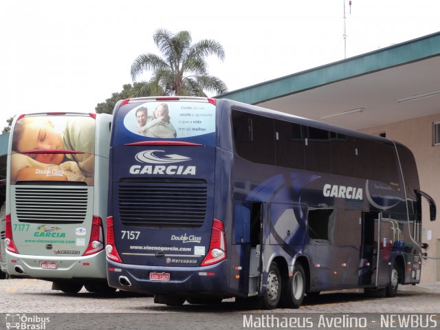Viação Garcia 7157 na cidade de Curitiba, Paraná, Brasil, por Matthaeus Johnnattan Avelino. Número da foto: #1493268.