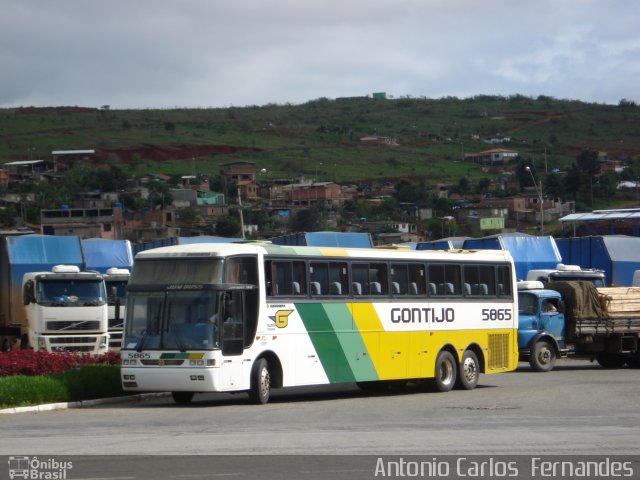 Empresa Gontijo de Transportes 5865 na cidade de João Monlevade, Minas Gerais, Brasil, por Antonio Carlos Fernandes. Número da foto: #1494241.