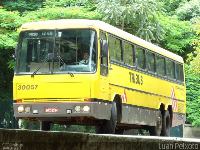 Viação Itapemirim 30057 na cidade de São Paulo, São Paulo, Brasil, por Luan Peixoto. ID da foto: 1497291.