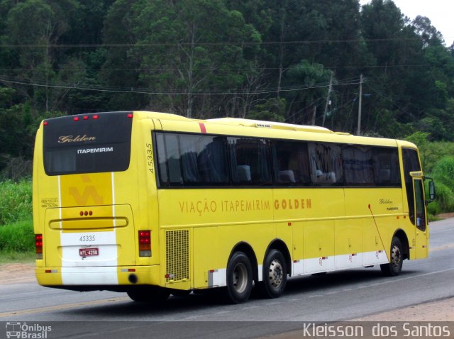 Viação Itapemirim 45335 na cidade de Sabará, Minas Gerais, Brasil, por Kleisson  dos Santos. Número da foto: #1501984.