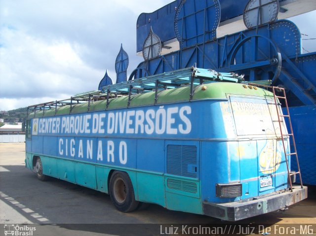 Ônibus Particulares  na cidade de Juiz de Fora, Minas Gerais, Brasil, por Luiz Krolman. ID da foto: 1500912.