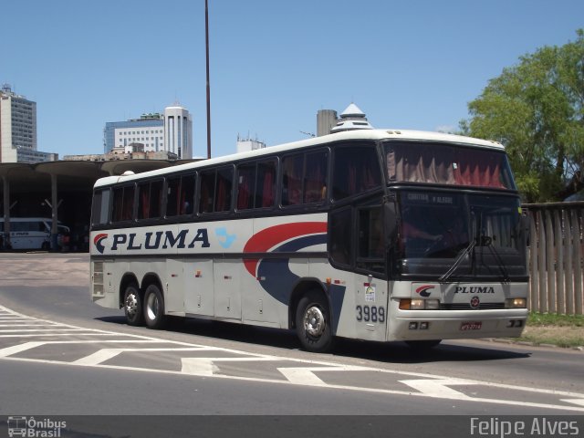 Pluma Conforto e Turismo 3989 na cidade de Porto Alegre, Rio Grande do Sul, Brasil, por Felipe Alves. ID da foto: 1505575.