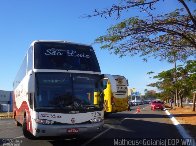 Expresso São Luiz 7220 na cidade de Goiânia, Goiás, Brasil, por Vicente Pinto Moreira. Número da foto: #1505407.