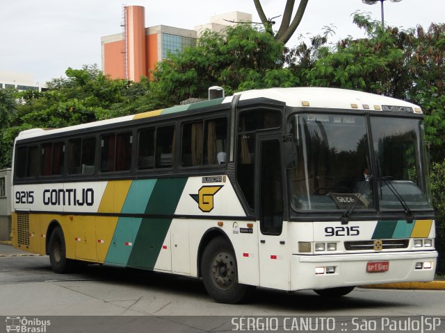 Empresa Gontijo de Transportes 9215 na cidade de São Paulo, São Paulo, Brasil, por Sérgio Augusto Braga Canuto. ID da foto: 1505561.