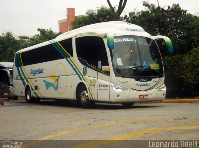 Transporte Argenta - Argentur 957 na cidade de São Paulo, São Paulo, Brasil, por Leonardo Fidelli. Número da foto: #1503134.