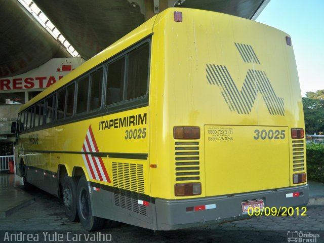 Viação Itapemirim 30025 na cidade de Uberlândia, Minas Gerais, Brasil, por Andrea Yule Carvalho. Número da foto: #1448701.