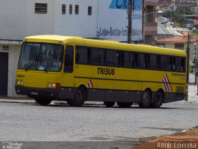 Viação Itapemirim 41041 na cidade de Caruaru, Pernambuco, Brasil, por Almir Correia. ID da foto: 1449212.