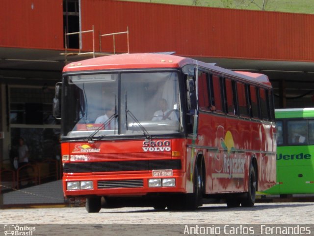Sheycadar Turismo 5500 na cidade de João Monlevade, Minas Gerais, Brasil, por Antonio Carlos Fernandes. Número da foto: #1448355.