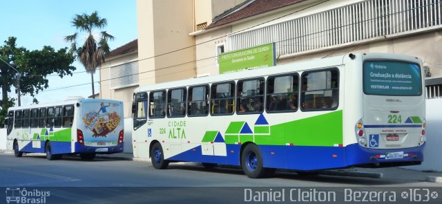 Cidade Alta Transportes 224 na cidade de Olinda, Pernambuco, Brasil, por Daniel Cleiton  Bezerra. Número da foto: #1451706.
