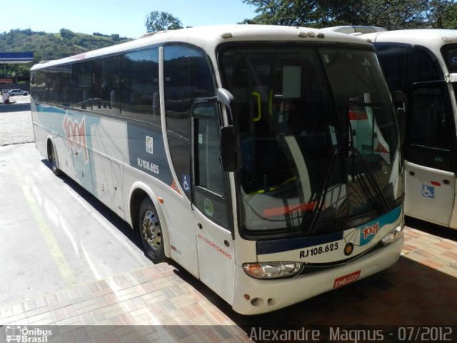 Auto Viação 1001 RJ 108.625 na cidade de Sapucaia, Rio de Janeiro, Brasil, por Alexandre  Magnus. Número da foto: #1451463.
