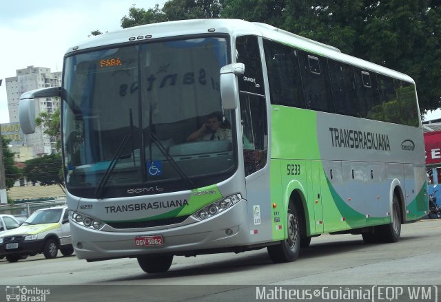 Transbrasiliana Transportes e Turismo 51233 na cidade de Goiânia, Goiás, Brasil, por Vicente Pinto Moreira. Número da foto: #1453884.