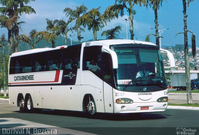 Auto Viação Catarinense 2347 na cidade de Florianópolis, Santa Catarina, Brasil, por Alessandro de Bem Barros. ID da foto: 1454881.