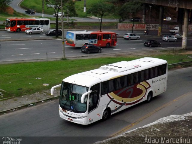 Vera Cruz Transporte e Turismo 2240 na cidade de Belo Horizonte, Minas Gerais, Brasil, por Adão Raimundo Marcelino. Número da foto: #1459164.