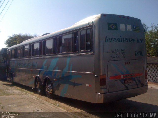 Teresinense Tur 1800 na cidade de São Luís, Maranhão, Brasil, por Jean Lima. Número da foto: #1459090.