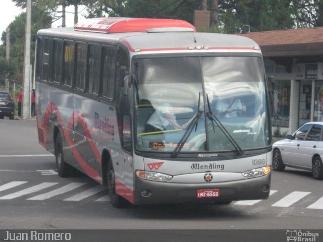 Wendling Transportes Coletivos 1066 na cidade de Nova Petrópolis, Rio Grande do Sul, Brasil, por Juan Romero. Número da foto: #1457741.