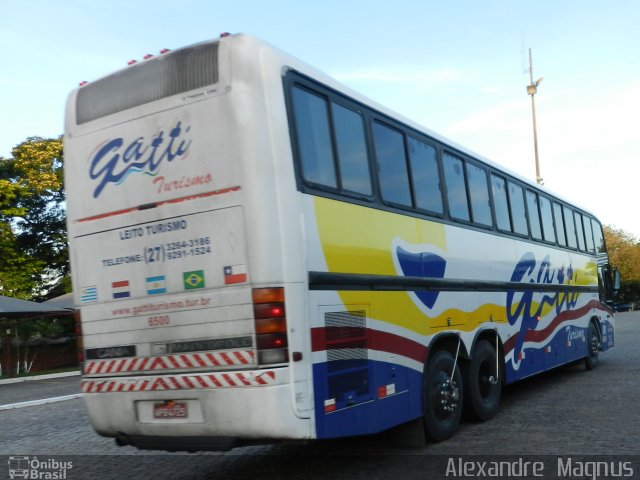 Gatti Turismo 6500 na cidade de Campos dos Goytacazes, Rio de Janeiro, Brasil, por Alexandre  Magnus. Número da foto: #840644.