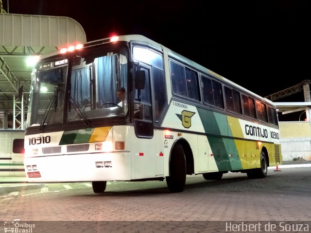 Empresa Gontijo de Transportes 10310 na cidade de Belo Horizonte, Minas Gerais, Brasil, por Herbert de Souza. Número da foto: #854698.