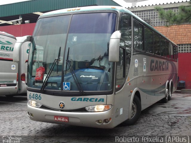 Viação Garcia 6486 na cidade de São Paulo, São Paulo, Brasil, por Roberto Teixeira. Número da foto: #858382.