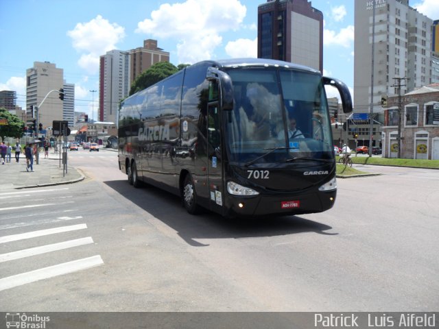 Viação Garcia 7012 na cidade de Curitiba, Paraná, Brasil, por Patrick  Luis Aifeld. ID da foto: 858760.