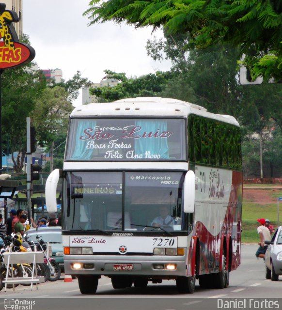 Expresso São Luiz 7270 na cidade de Goiânia, Goiás, Brasil, por Daniel Fortes. ID da foto: 858564.