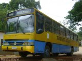 Escolares KPE-5163 na cidade de Ressaquinha, Minas Gerais, Brasil, por Moisés Magno. Número da foto: #860514.