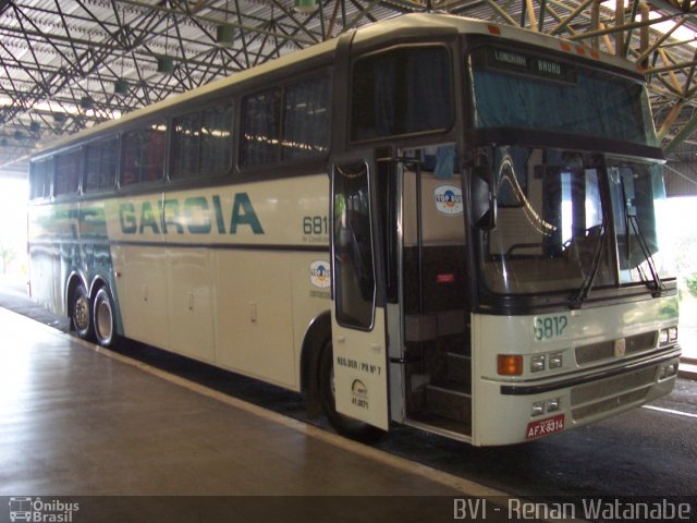 Viação Garcia 6812 na cidade de Bauru, São Paulo, Brasil, por Renan Watanabe. Número da foto: #862992.
