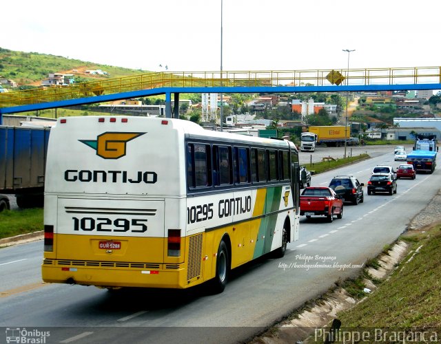 Empresa Gontijo de Transportes 10295 na cidade de João Monlevade, Minas Gerais, Brasil, por Philippe Almeida. Número da foto: #864387.