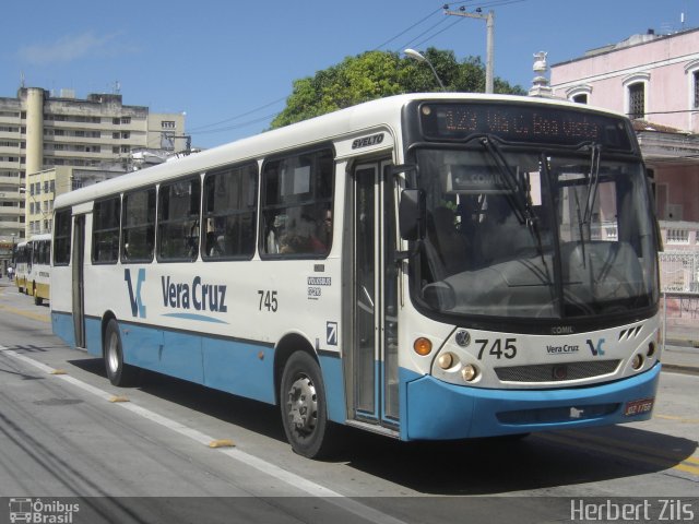 Expresso Vera Cruz 745 na cidade de Recife, Pernambuco, Brasil, por Herbert Zils. Número da foto: #866158.