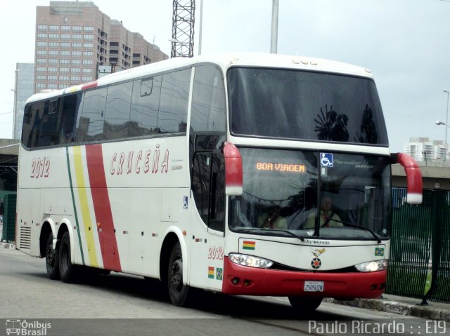 Autobuses Cruceña 2012 na cidade de São Paulo, São Paulo, Brasil, por Paulo Ricardo. ID da foto: 867568.