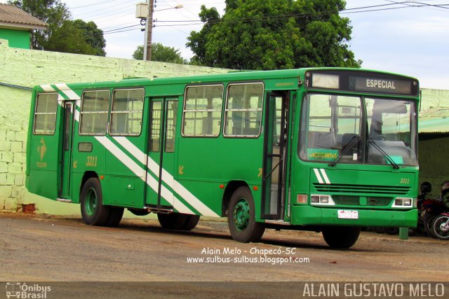 Transporte e Turismo Tiquin 3311 na cidade de Chapecó, Santa Catarina, Brasil, por Alain Gustavo Melo. ID da foto: 868930.