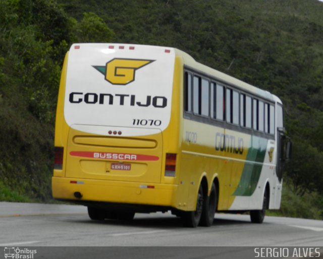 Empresa Gontijo de Transportes 11070 na cidade de Sabará, Minas Gerais, Brasil, por Sergio Alves. Número da foto: #872006.