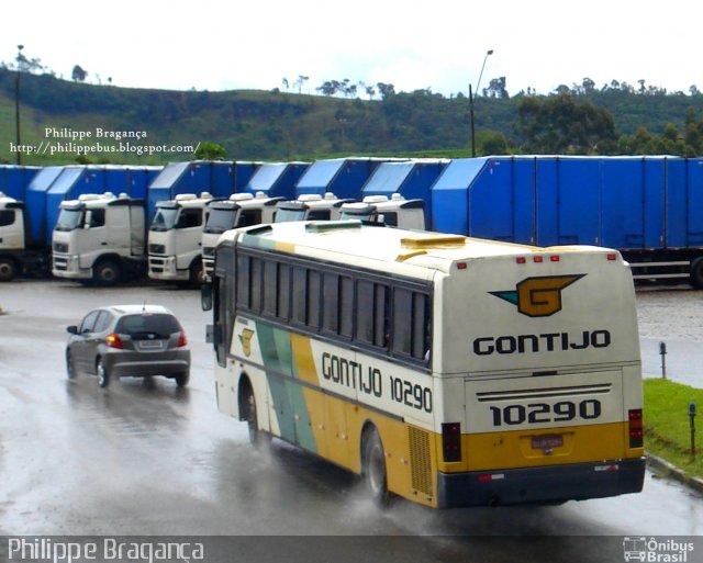 Empresa Gontijo de Transportes 10290 na cidade de João Monlevade, Minas Gerais, Brasil, por Philippe Almeida. ID da foto: 881580.