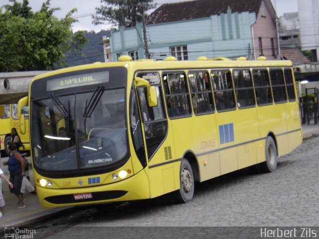 Transtusa - Transporte e Turismo Santo Antônio 041 na cidade de Joinville, Santa Catarina, Brasil, por Herbert Zils. Número da foto: #880641.