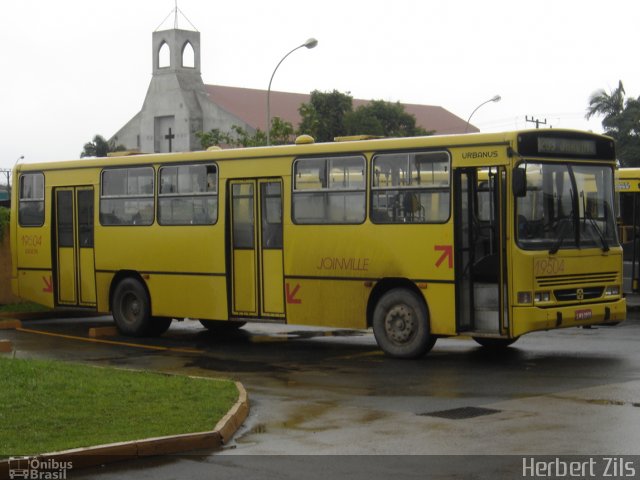 Gidion Transporte e Turismo 19504 na cidade de Joinville, Santa Catarina, Brasil, por Herbert Zils. Número da foto: #882480.