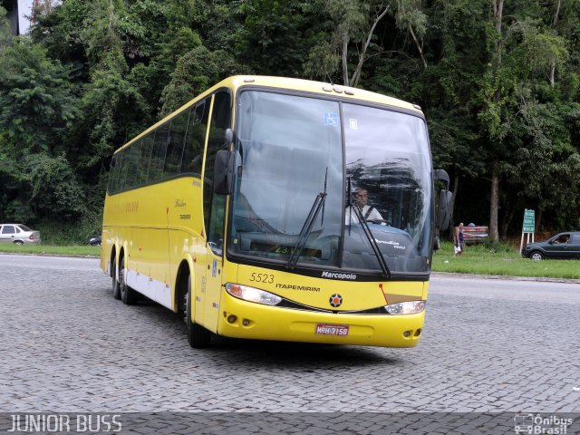 Viação Itapemirim 5523 na cidade de Manhuaçu, Minas Gerais, Brasil, por JUNIOR JUNIOR. Número da foto: #881961.