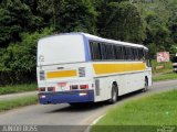 Ônibus Particulares  na cidade de Manhuaçu, Minas Gerais, Brasil, por JUNIOR JUNIOR. ID da foto: :id.