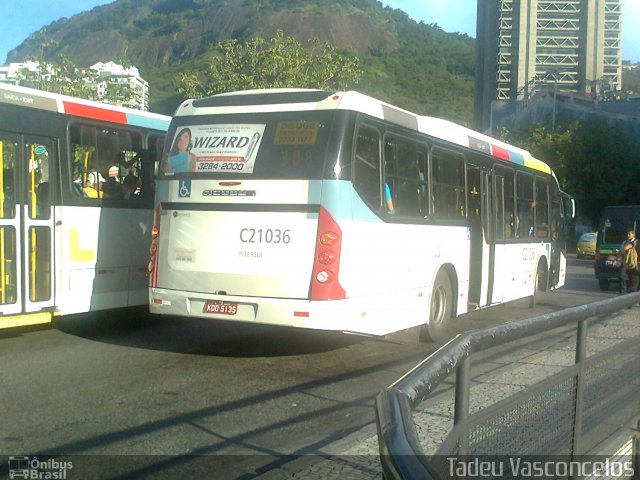 Translitorânea Turística C21036 na cidade de Rio de Janeiro, Rio de Janeiro, Brasil, por Tadeu Vasconcelos. Número da foto: #826629.