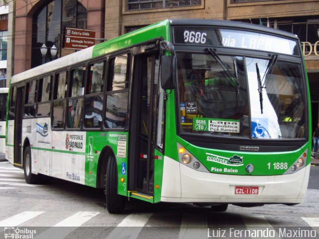 Viação Santa Brígida 1 1888 na cidade de São Paulo, São Paulo, Brasil, por Luiz Fernando Maximo. Número da foto: #830299.