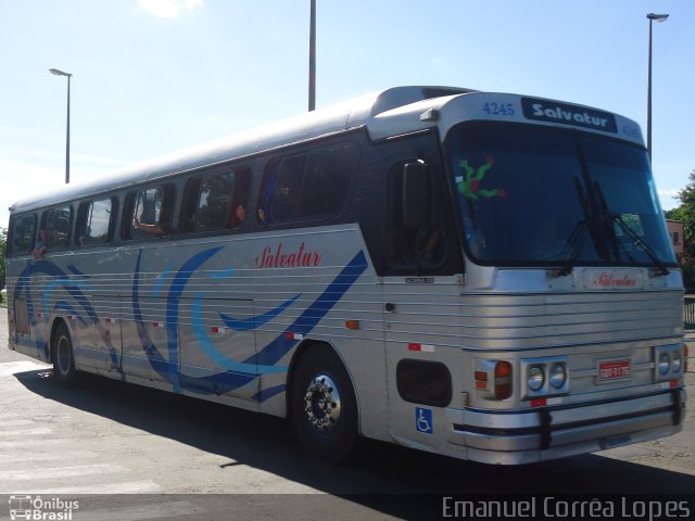 Salvatur Viagens 4245 na cidade de Bauru, São Paulo, Brasil, por Emanuel Corrêa Lopes. Número da foto: #832914.