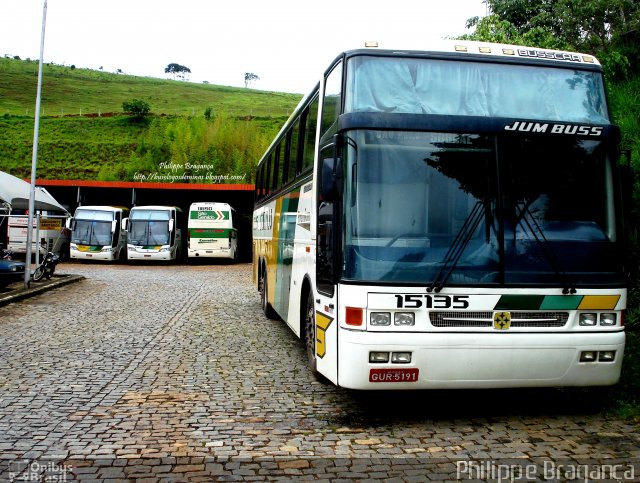 Empresa Gontijo de Transportes 15135 na cidade de João Monlevade, Minas Gerais, Brasil, por Philippe Almeida. ID da foto: 831770.