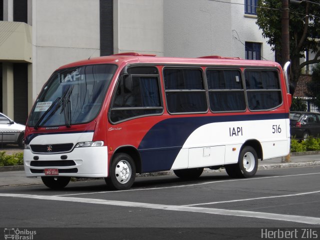 ATL - Associação dos Transportadores de Passageiros por Lotação 516 na cidade de Porto Alegre, Rio Grande do Sul, Brasil, por Herbert Zils. Número da foto: #835462.